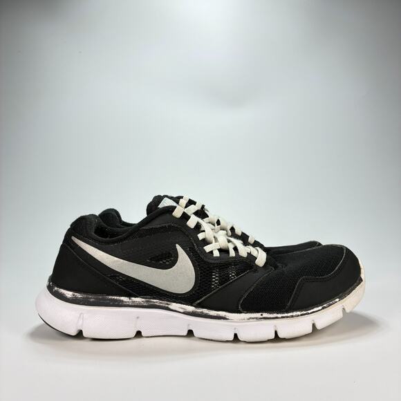 Nike Flex Experience RN 3 Black White Running Shoes 652853-008 Women’s Size 8 - Picture 1 of 10